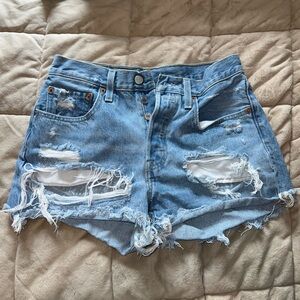 Distressed Denim Levi Shorts